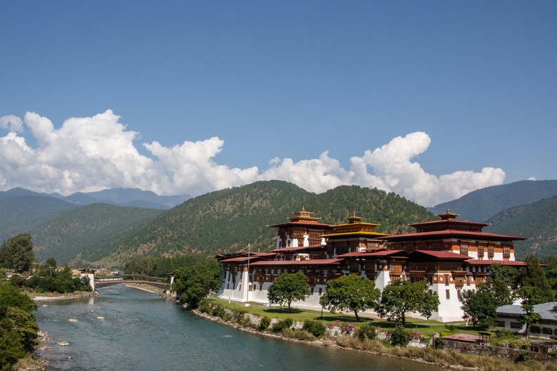 20171029-112140_Dzong.jpg